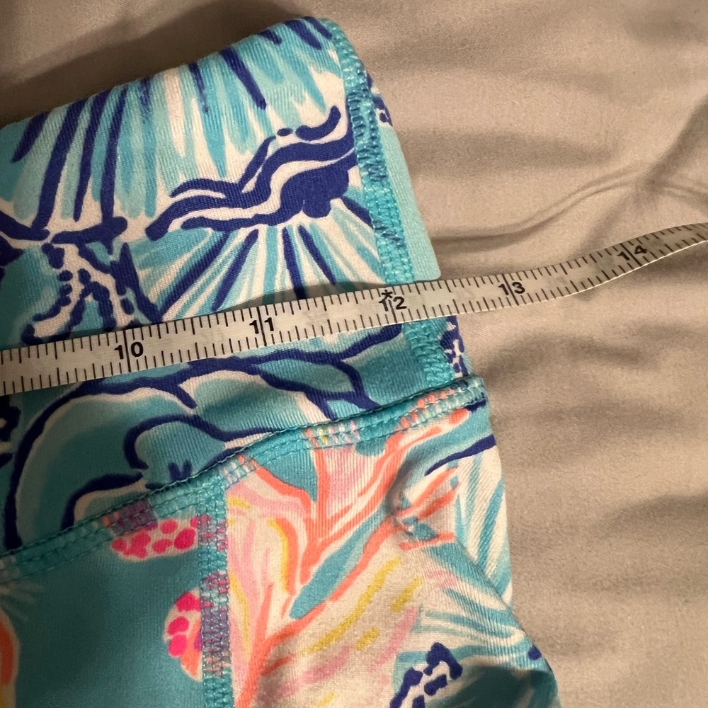 Lilly Pulitzer Vibrant Floral Kids Leggings - Picture 6 of 7